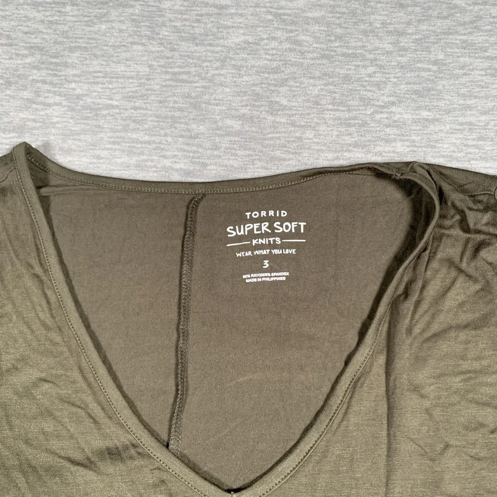 Torrid Shirt Womens‎ 3X Olive Green Super Soft V Neck Tunic Top Plus Size 22-24